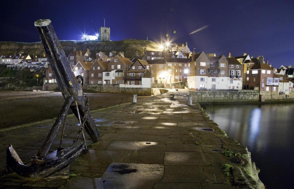 Frasers Of Whitby Exterior photo